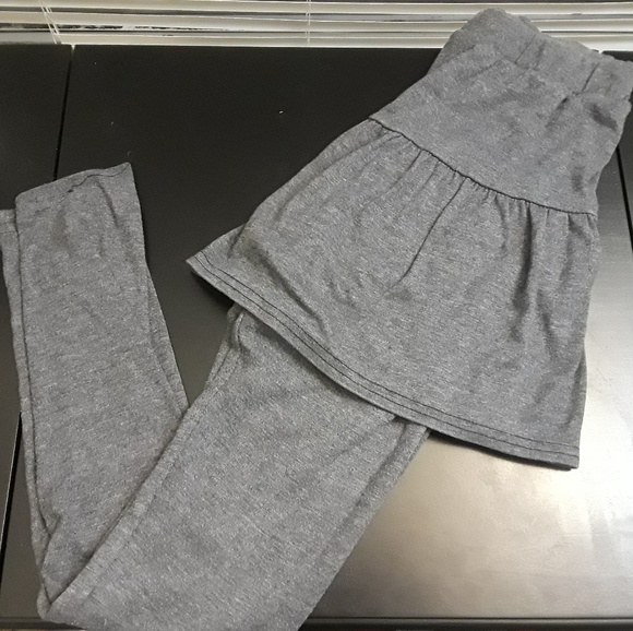 Grey Skirt w/ Leggings attached - Picture 1 of 4